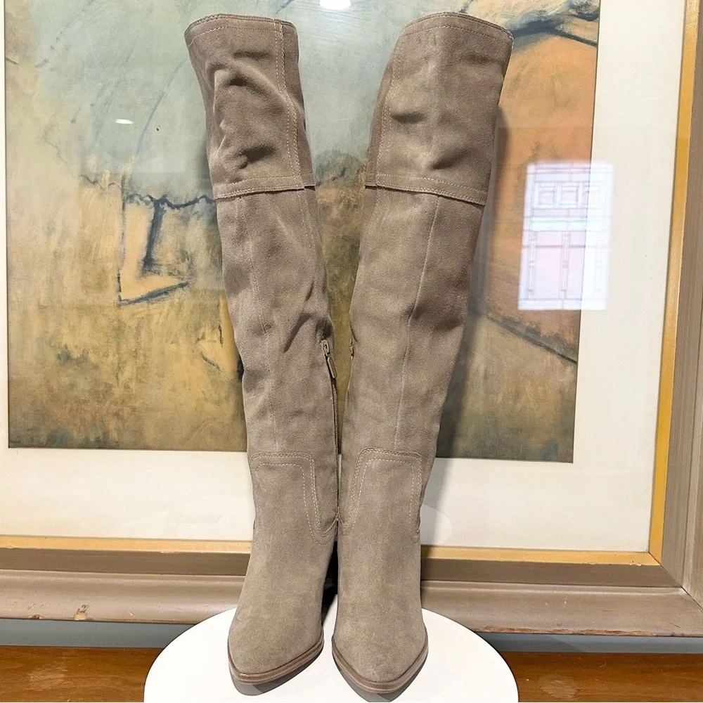 🌸BLONDO🌸 Windie Knee High Boot In Brown Size: 5.5M